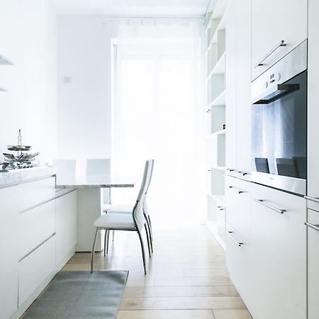 Charming Home Near Duomo Μιλάνο Εξωτερικό φωτογραφία