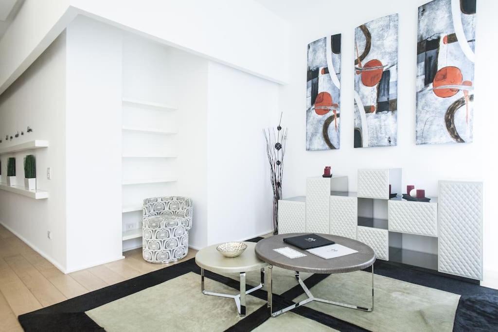 Charming Home Near Duomo Μιλάνο Εξωτερικό φωτογραφία